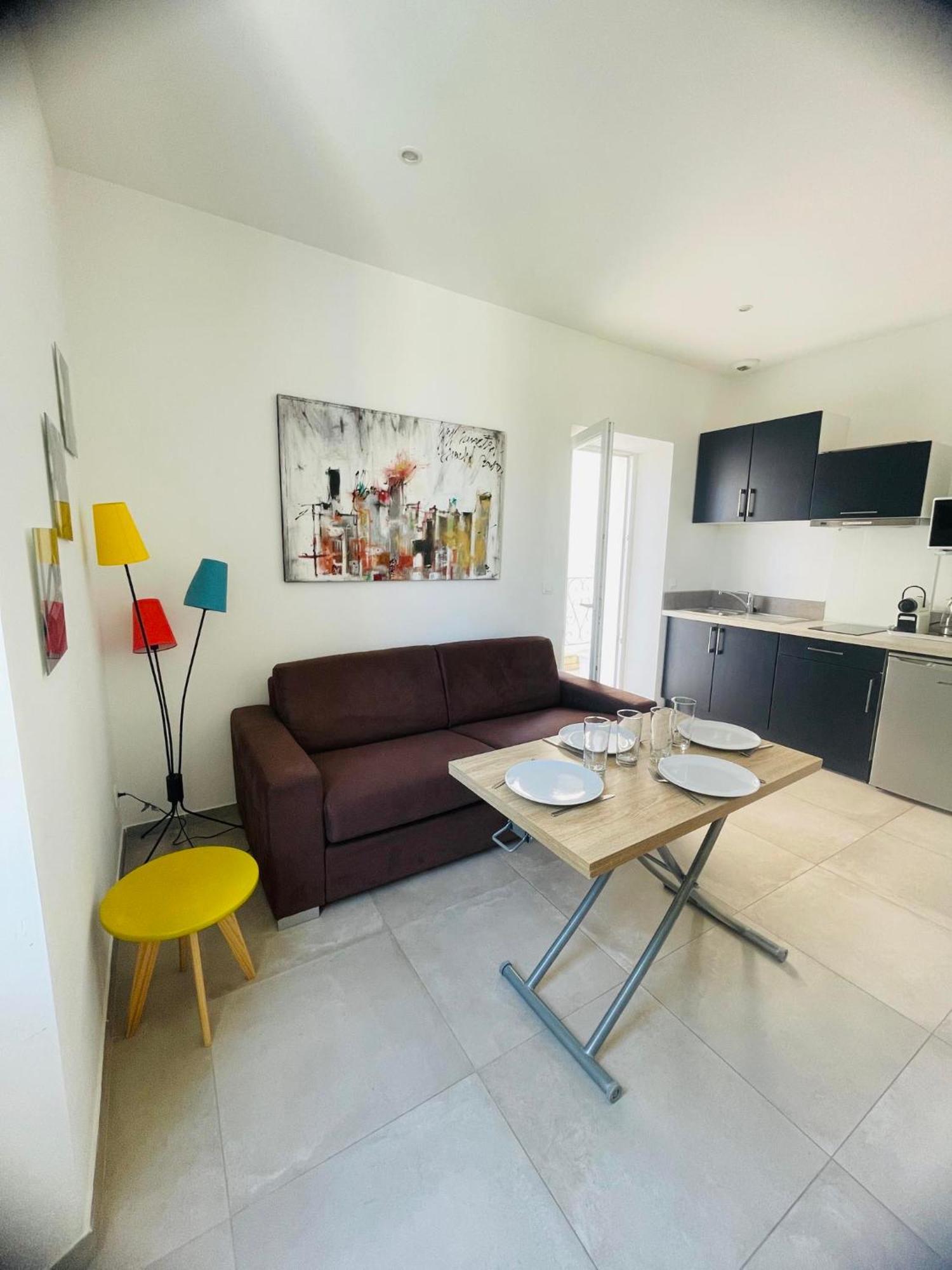 Appartement Port De Sanary Exterior photo